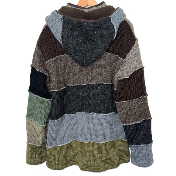 SOLD 💕Laundromat/Lost Horizons Patchwork Sweater Jacket - Picture 13 of 16